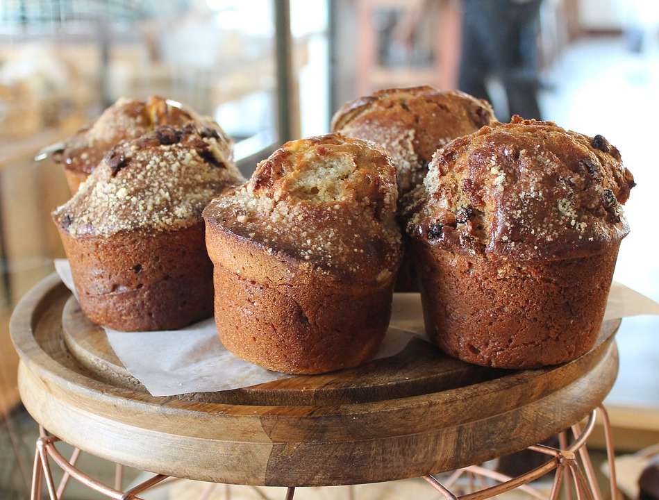 Rezept für leckere Frühstückmuffins herzhaft plus Zutatenliste und Backanleitung